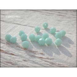 Perles Rondes Facettées 4 mm Light Turquoise X 25