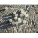 25 Perles Rondes Facettées 4 mm White Opal