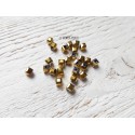 25 Perles CUBES 4 mm Golden