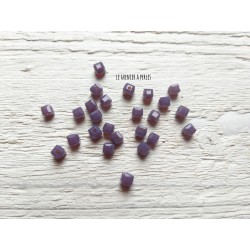 25 Perles CUBES 4 mm Violet
