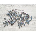 25 Perles CUBES 4 mm Silver Blue AB