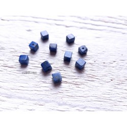 10 Perles Cubes Lapis Lazuli 4 mm