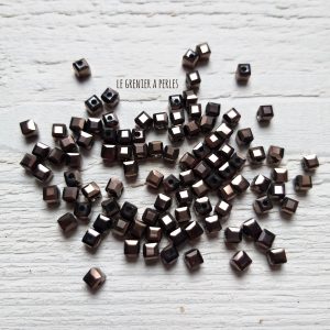 25 Perles CUBES 4 mm Copper