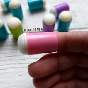 Tampon en mousse à mettre au doigt