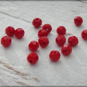 25 Perles Rondes Facettées 4 mm Red Opaque