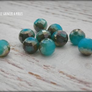 10 Perles Rondes Facettées 8 mm Turquoise Opal AB