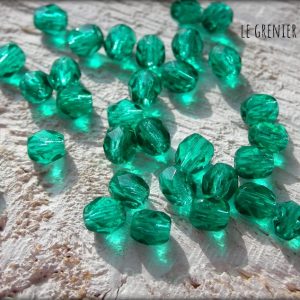 50 Facettes 4 mm Vert Emeraude