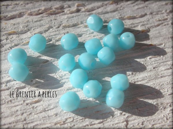 Facettes de Bohème 4 mm Turquoise Pastel X 50