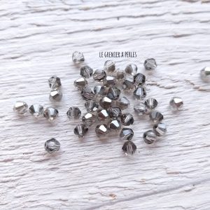 50 Toupies 4 mm Silver AB