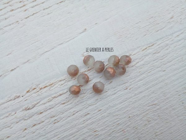 Perles ABACUS 8 mm Beige Opal Irisé X 10