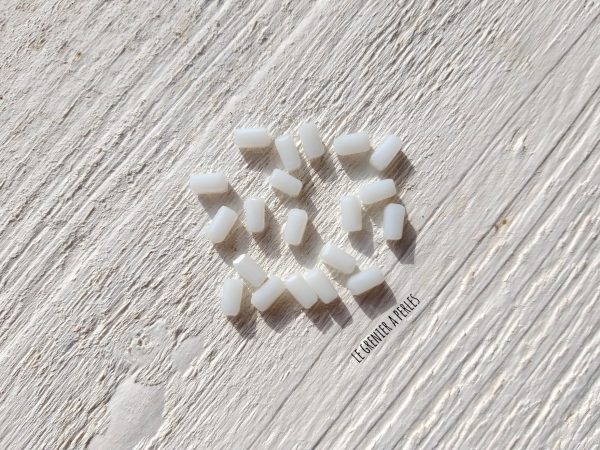 Perles Rectangles 7 x 3 mm White Opal