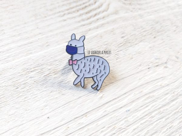 Pin's Lama Masqué