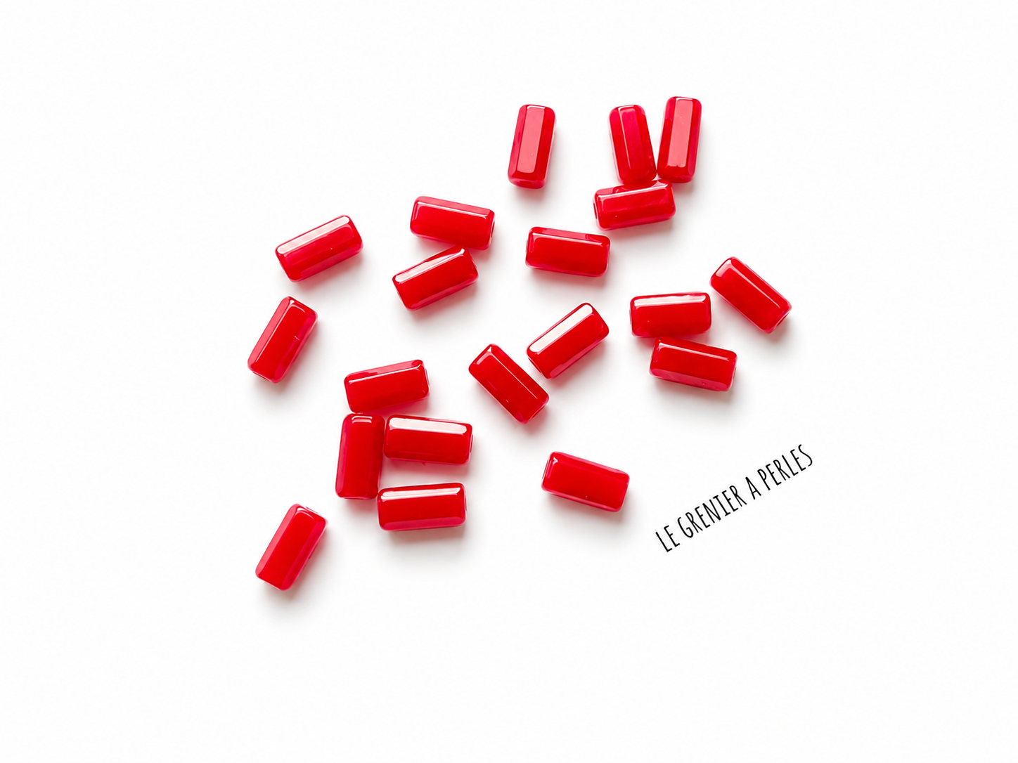 Perles Rectangles 7 x 3 mm 1293 rouge perles en verre rectangle le grenier a perles