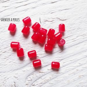 5 Perles Cylindre 6 x 8 mm Rouge