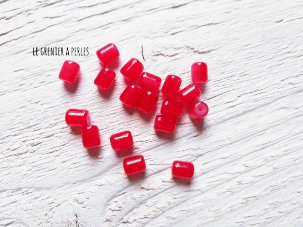 5 Perles Cylindre 6 x 8 mm Rouge