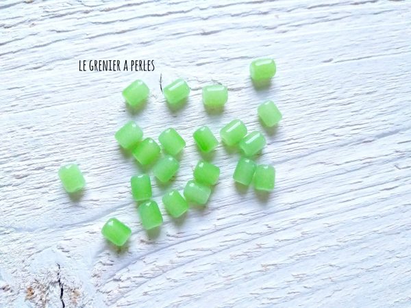 5 Perles Cylindre 6 x 8 mm Vert Perdidot