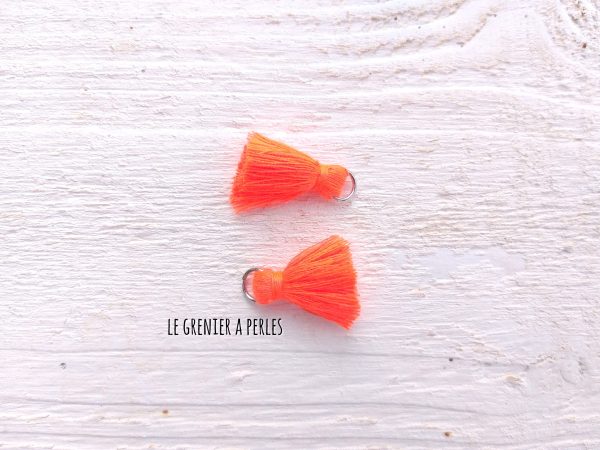 2 Petits Pompons coton * Orange Néon * 2 cm