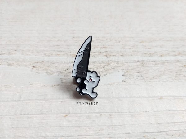 Pin's Chat au couteau