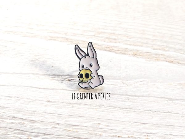 Pin's Lapin Skull