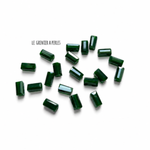 Perles Rectangles 7 x 3 mm dark emeraude 2152 perles en verre rectangle le grenier a perles