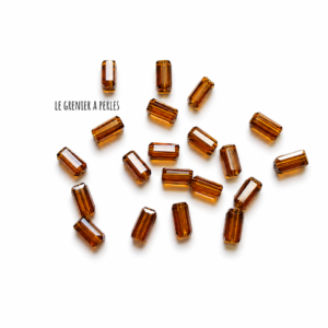 Perles Rectangles 7 x 3 mm smoked topaz 2149 perles en verre rectangle le grenier a perles