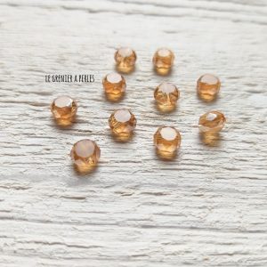 10 Perle Palet 6 mm Topaz irisé AB