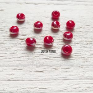 10 Perles Dôme 6 mm Rouge Irisé