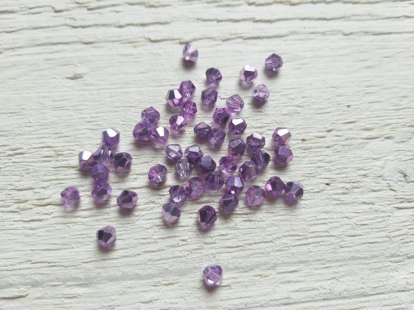 50 Toupies 4 mm Metallic Mauve