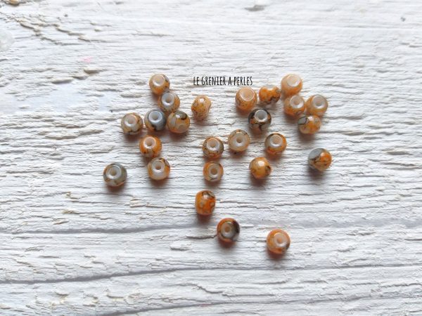 25 Perles Rondes Plates 4 mm Marbrées Caramel