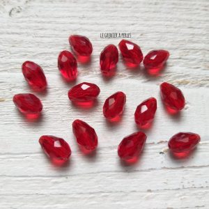 5 Perles Gouttes 12 x 8 mm Dark Rouge