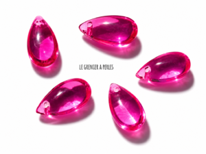 Perles Gouttes 15 x 8 mm 2622 rose foncé perles gouttes en verre le grenier a perles