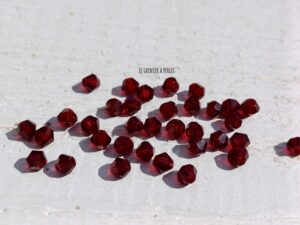 perles toupies dark rouge