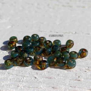 30 Perles Trica 3 x 4 mm * Vert & Picasso