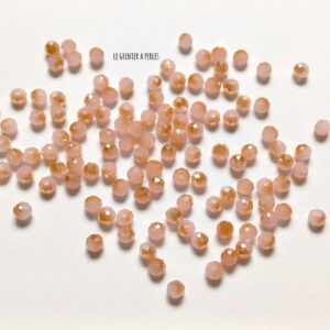 25 Perles Abacus 4 mm Pêche Opal Irisé