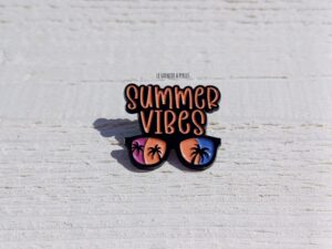 Pin's 2808 summer vibes pin's vacances pin's lunettes de soleil pin's palmier pin's le grenier a perles